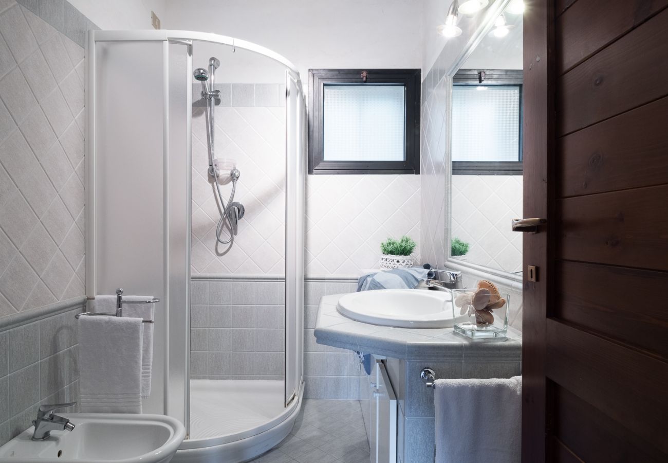 Ferienwohnung in Porto Rotondo - Caletta Nest 93 - Meerblick, Pool, Tennisplatz in La Caletta