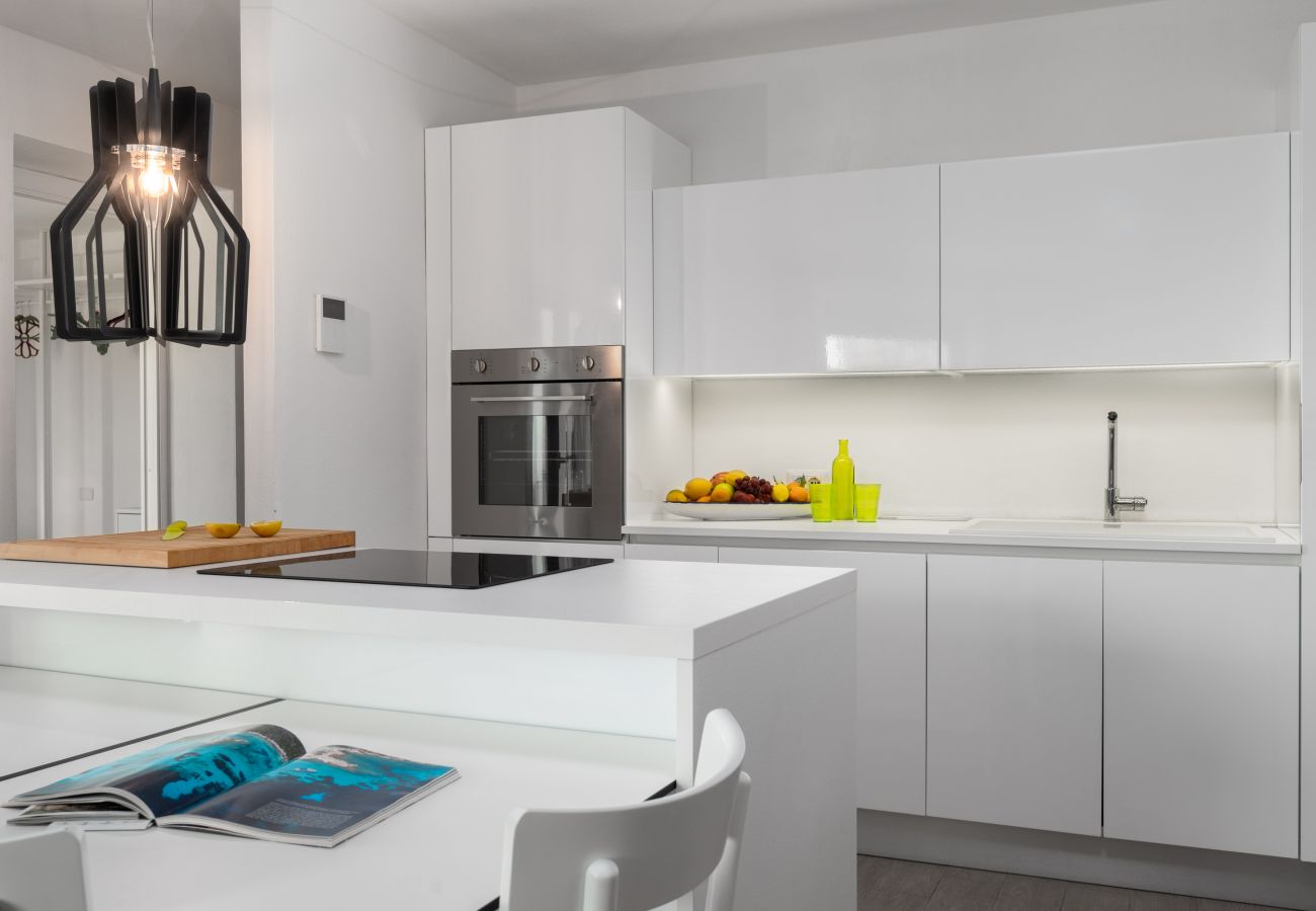 WLofts 14 - Designerküche mit modernen Geräten, Klodge Ferienhaus auf Sardinien