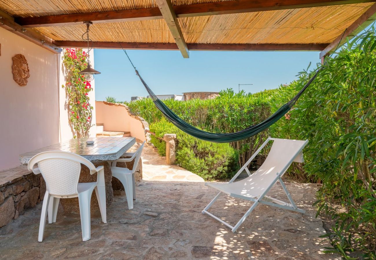 Villa in Olbia - Villa Majra - fantastischer Pool mit Blick auf Tavolara