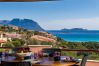 Villa in Olbia - Villa Majra - fantastischer Pool mit Blick auf Tavolara