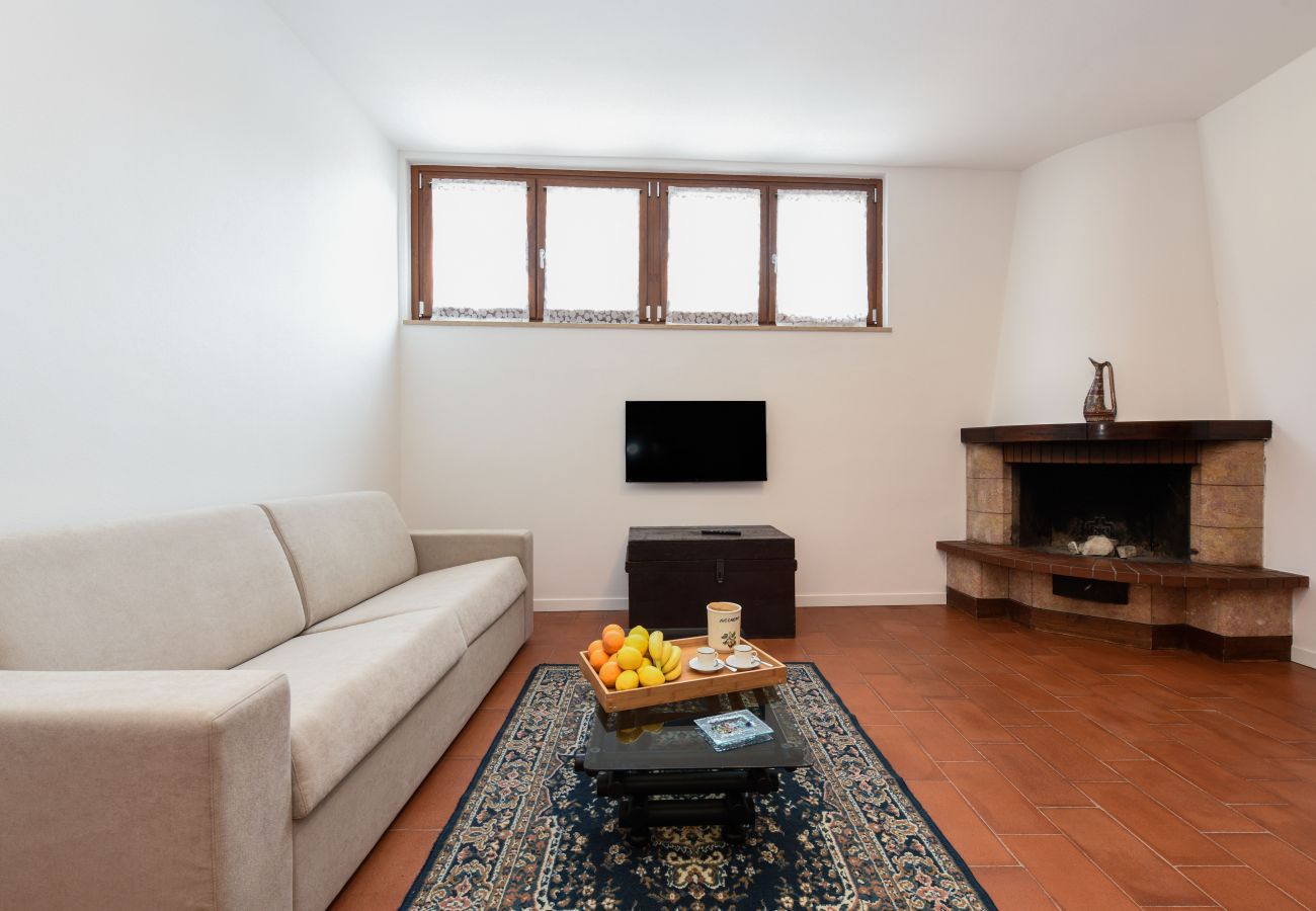 Ferienwohnung in Salò - Appartamento Isi