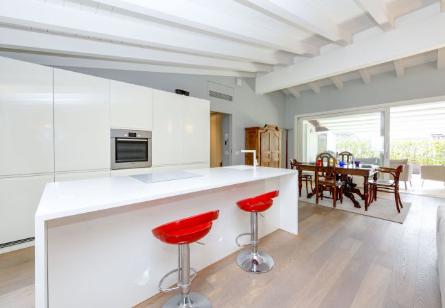 Ferienwohnung in Salò - Appartamento Rossi 2 