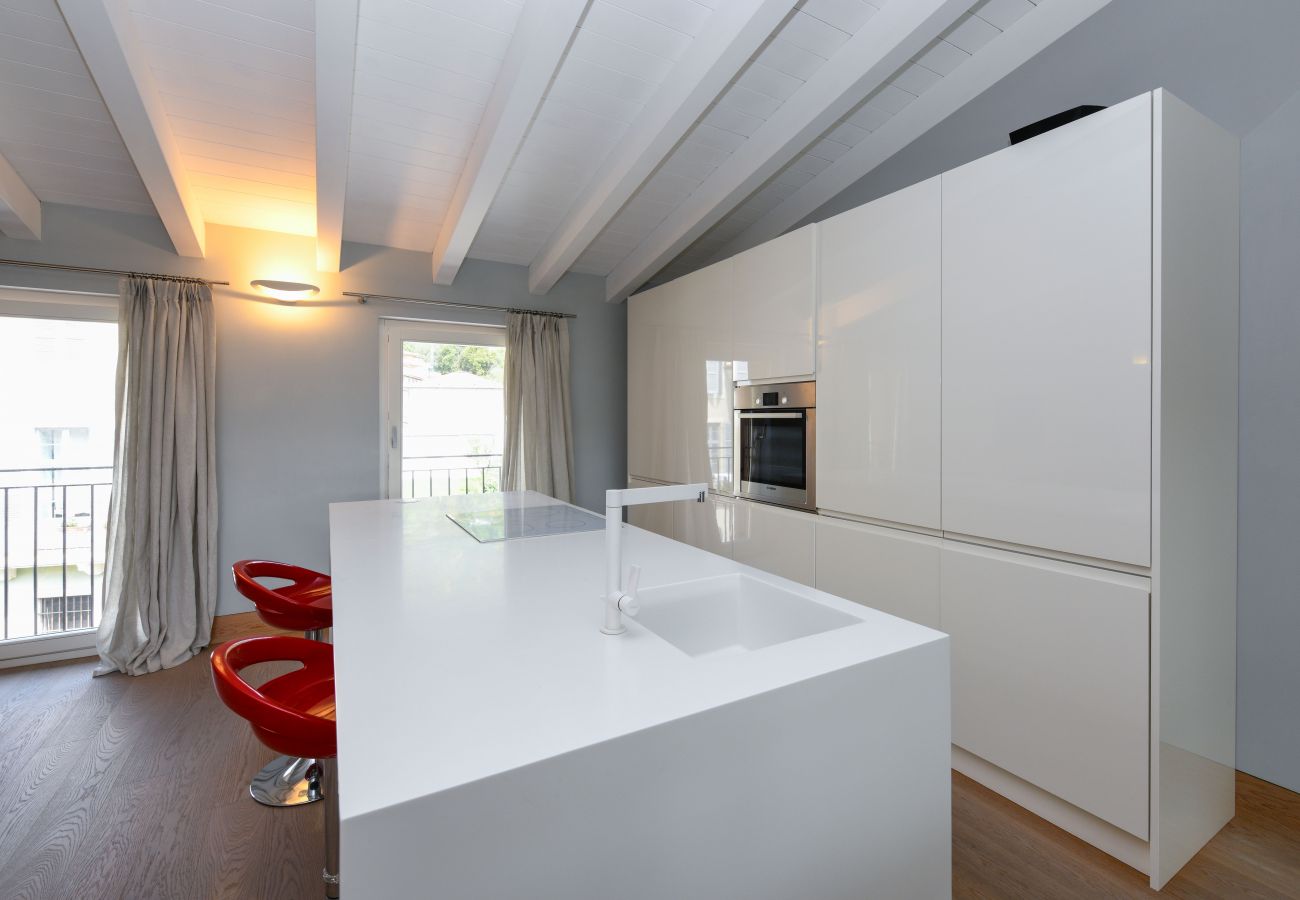 Ferienwohnung in Salò - Appartamento Rossi 2 