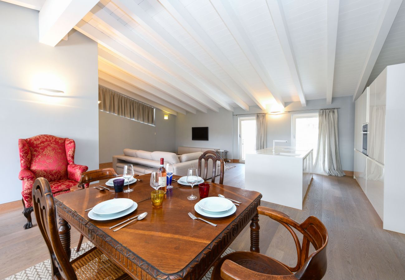 Ferienwohnung in Salò - Appartamento Rossi 2 