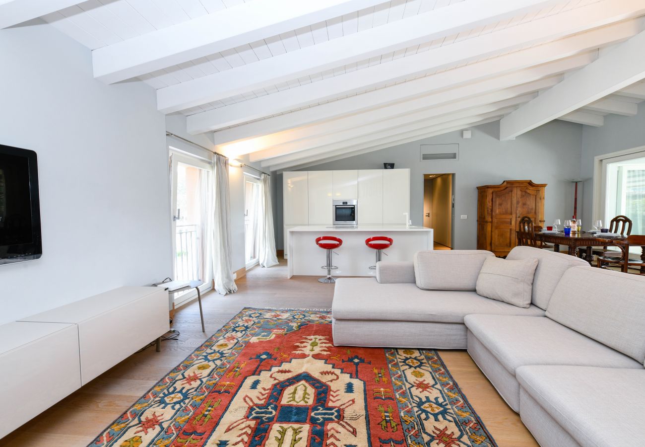 Ferienwohnung in Salò - Appartamento Rossi 2 