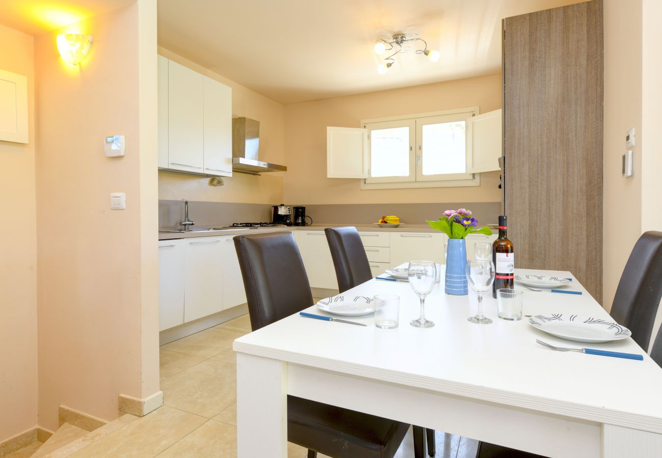 Villa in Manerba del Garda - Villa Iris 