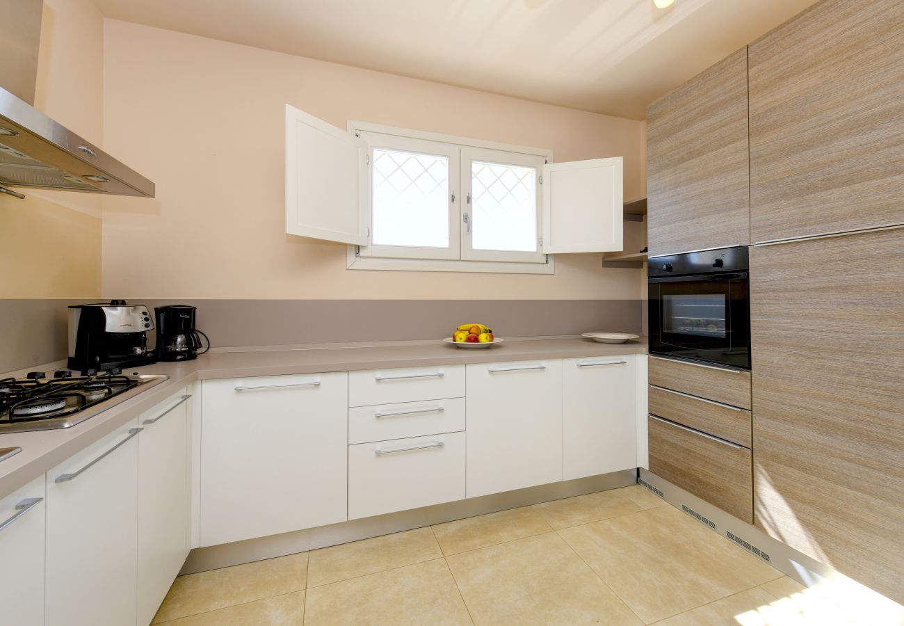 Villa in Manerba del Garda - Villa Iris 