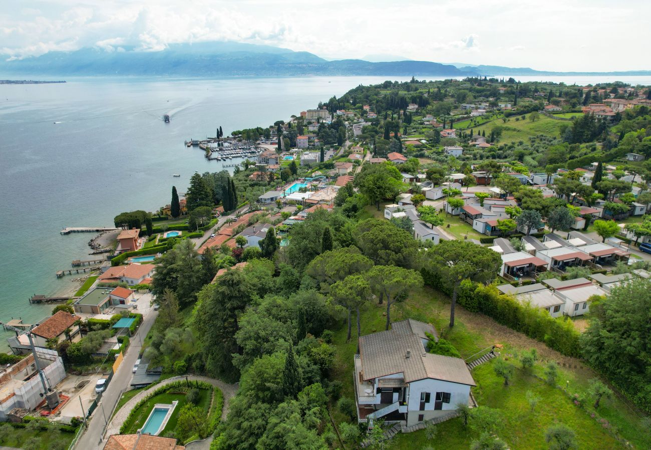 Villa in San Felice del Benaco - Villa Elvira 