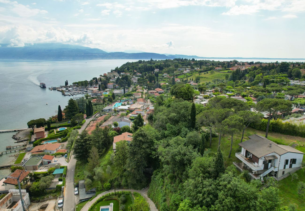 Villa in San Felice del Benaco - Villa Elvira 