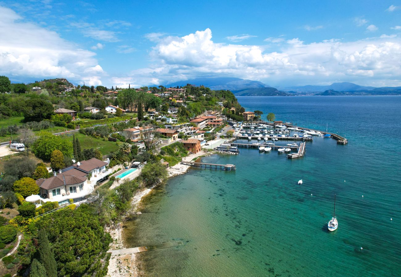 Villa in Manerba del Garda - Villa Flora 