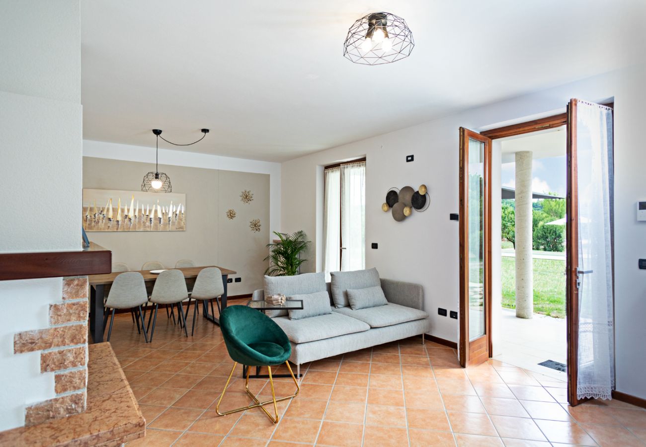 Villa in Costermano - Villa Ida für 12 Personen mit Stil und Liebe eingerichtet,mit privat Pool und Garten
