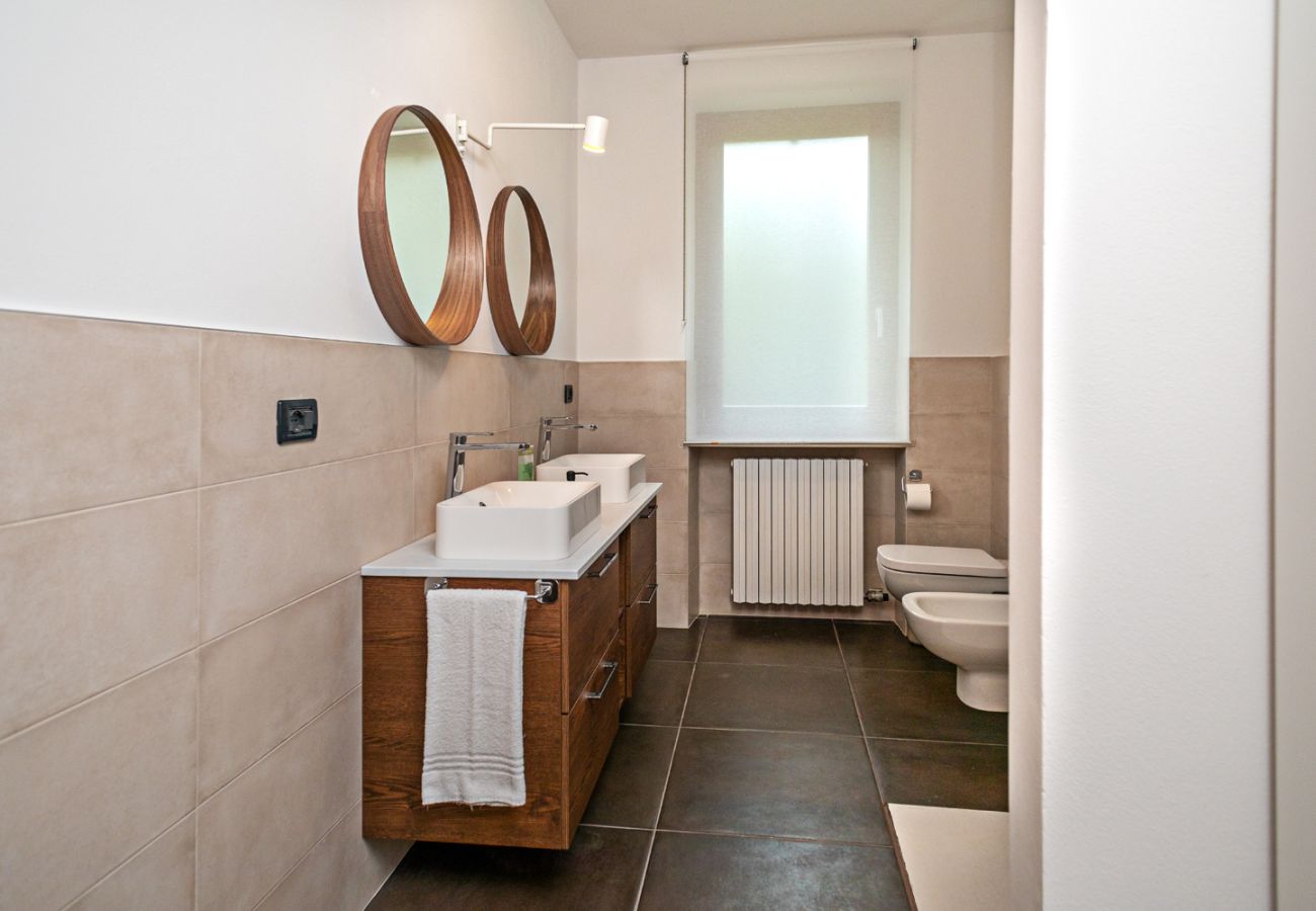 Villa in Costermano - Villa Ida für 12 Personen mit Stil und Liebe eingerichtet,mit privat Pool und Garten