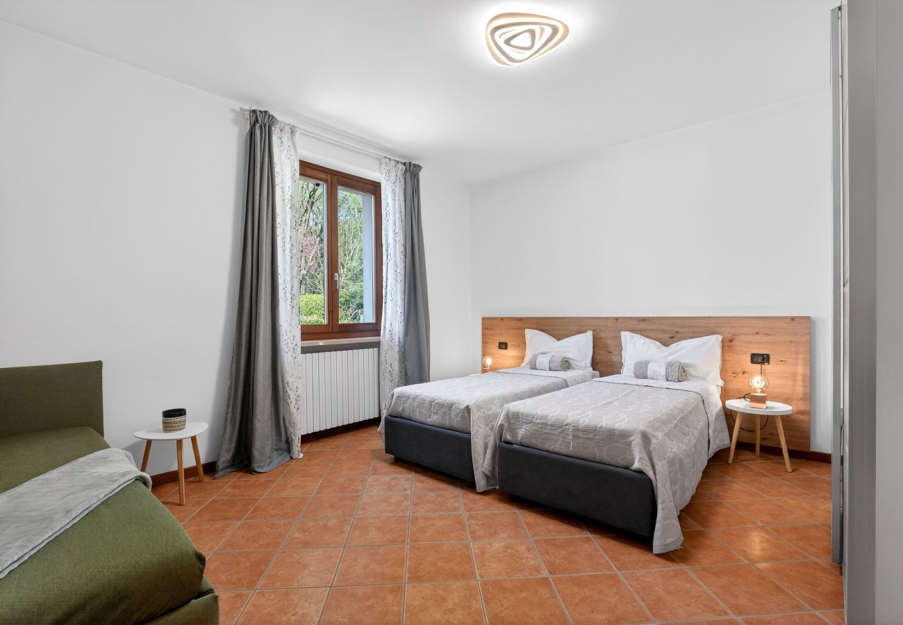 Villa in Costermano - Villa Ida für 12 Personen mit Stil und Liebe eingerichtet,mit privat Pool und Garten