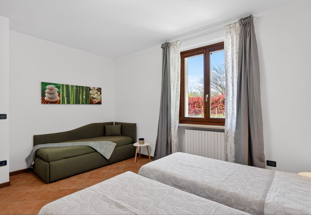 Villa in Costermano - Villa Ida für 12 Personen mit Stil und Liebe eingerichtet,mit privat Pool und Garten