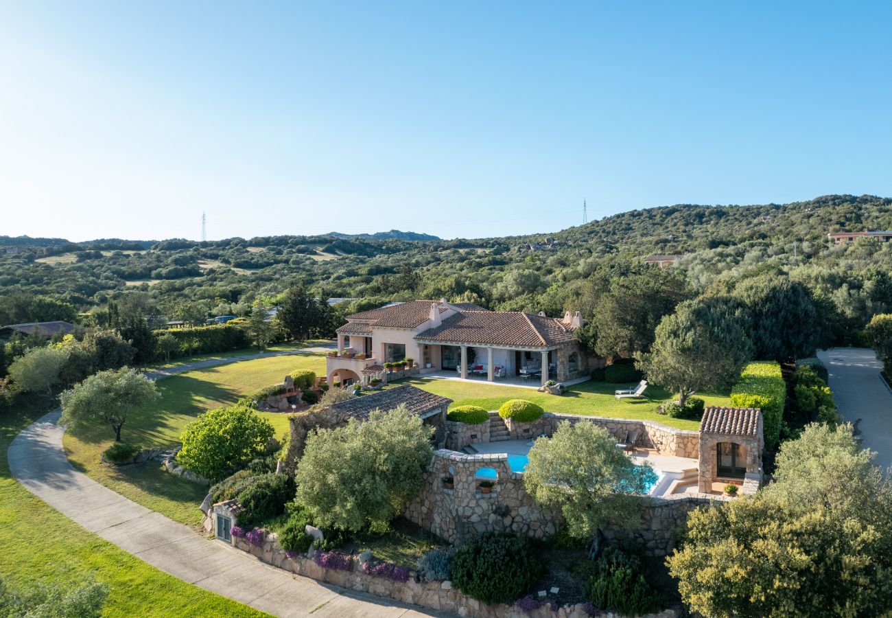 Villa Zenith - Villa zur Miete mit Panoramablick und privatem Pool, ideal für exklusive Ferien