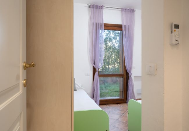Ferienwohnung in Olbia - I Poggi 4 – charmante Wohnung mit Meerblick in Pittulongu