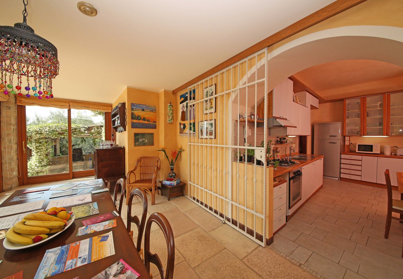 Ferienwohnung in Salò - Casale massina piano terra