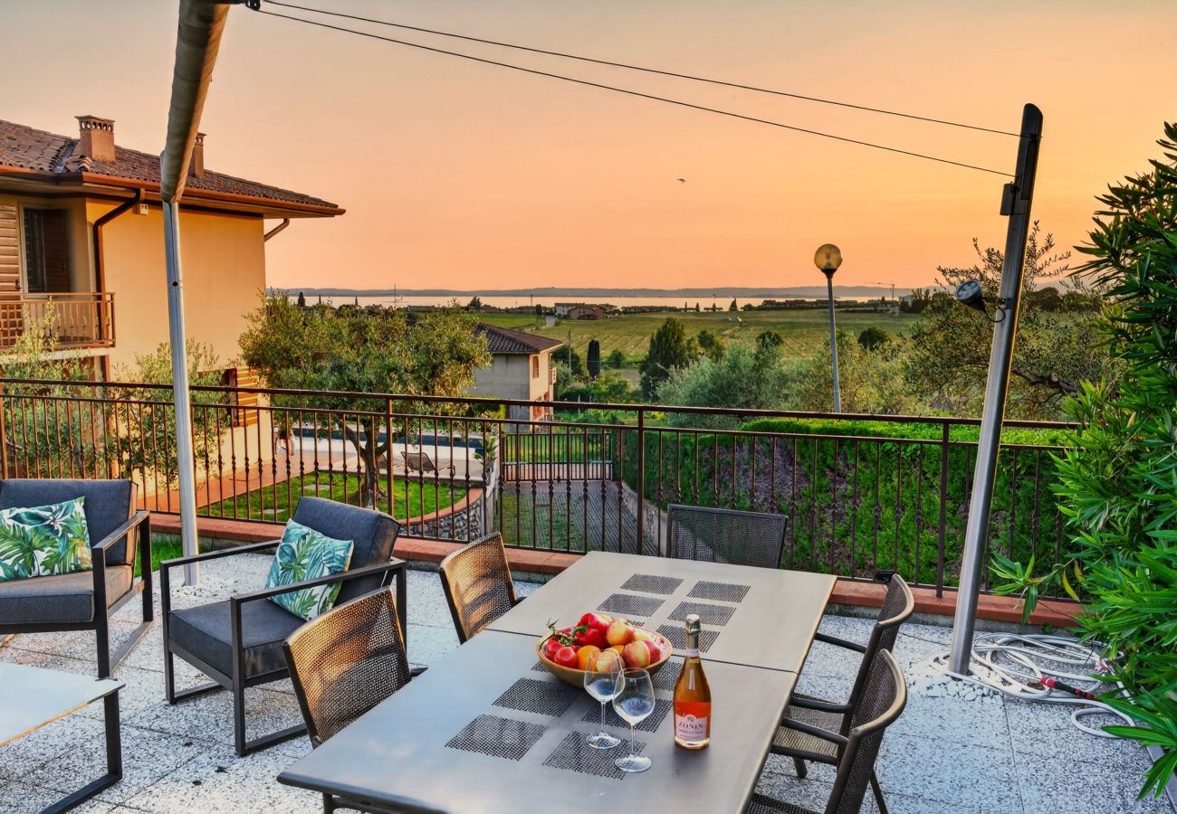 Villa in Lazise - Regarda - Villa Celebrity mit privat Pool und Seeblick