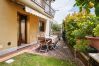 Ferienwohnung in Bardolino - Regarda - La Casa di Fido, 2 Schlafzimmer, 2 Badezimmer, eingezäunter Garten Ferienwohnung in Bardolino - Regarda - La Casa di Fido, 2 Schlafzimmer, 2 Badezimmer, eingezäunter Garten
