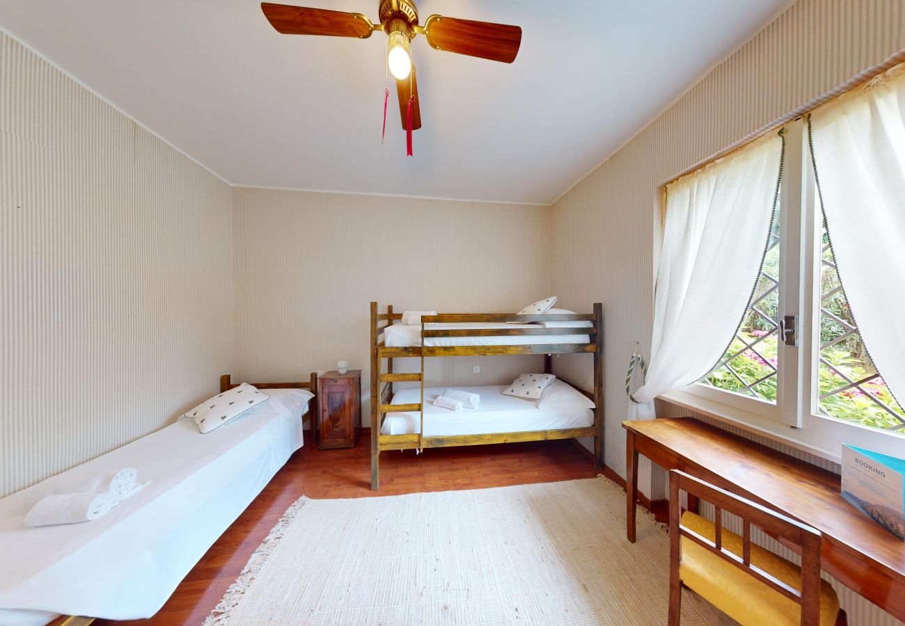 Villa in Salò - Villa Oleandri mit Pool-BGL