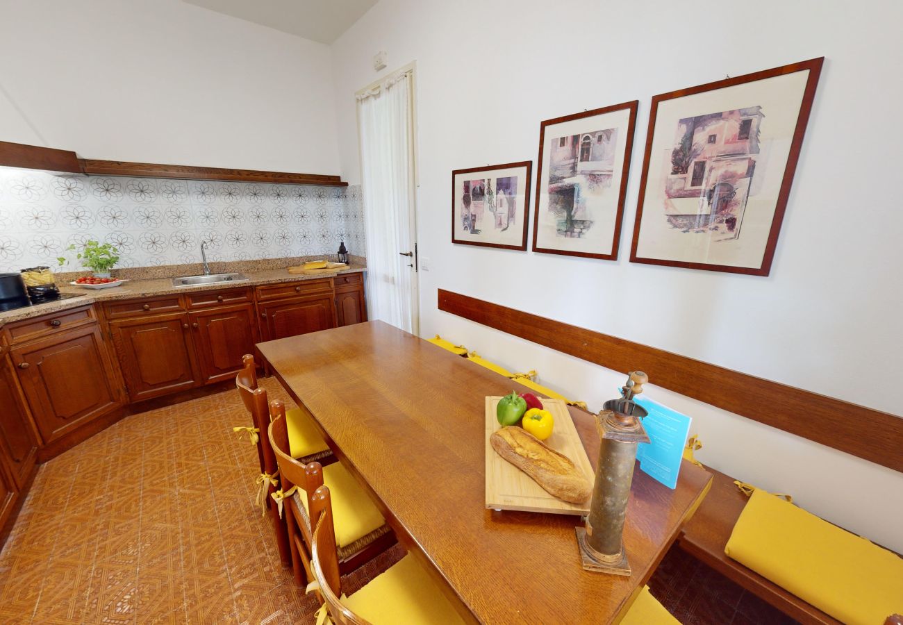 Villa in Salò - Villa Oleandri mit Pool-BGL