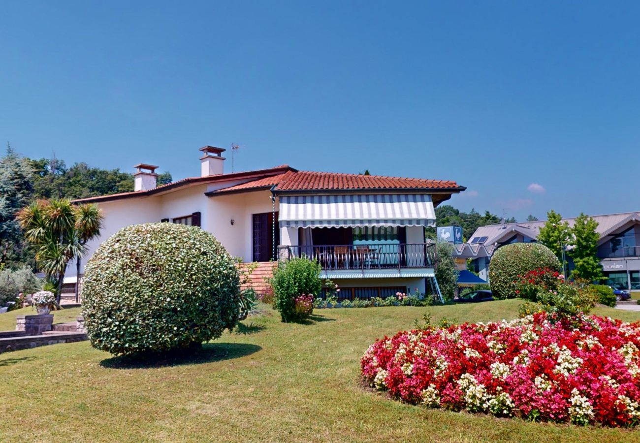 Villa in Puegnago sul Garda - VILLA FIORITA
