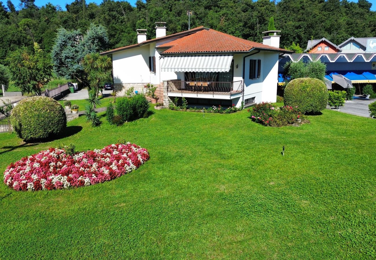 Villa in Puegnago sul Garda - VILLA FIORITA