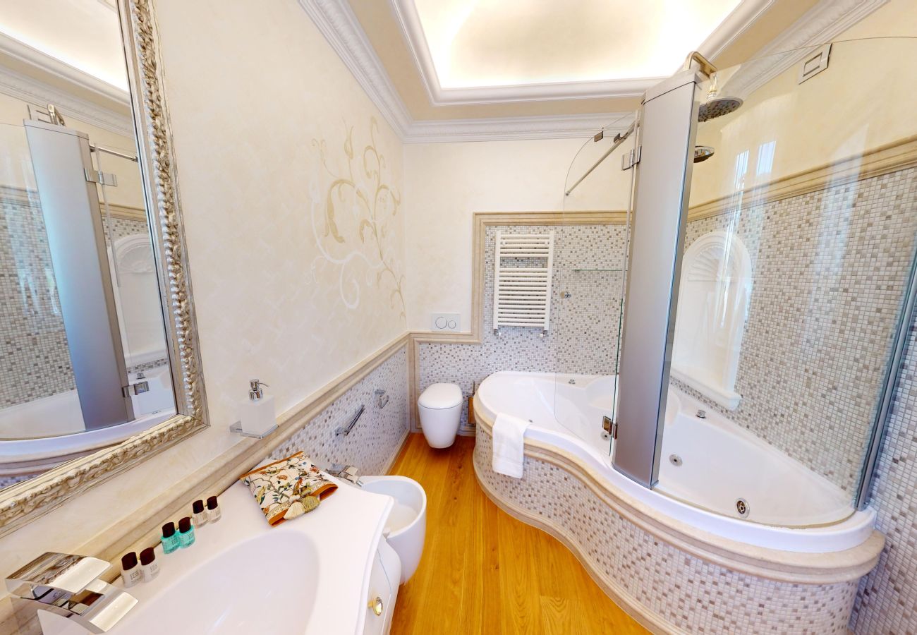 Villa in Salò - Villa Diamante BGL