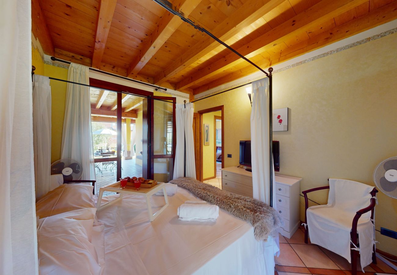 Ferienwohnung in Padenghe sul Garda - Garda Pleasure By Bookinggardalake