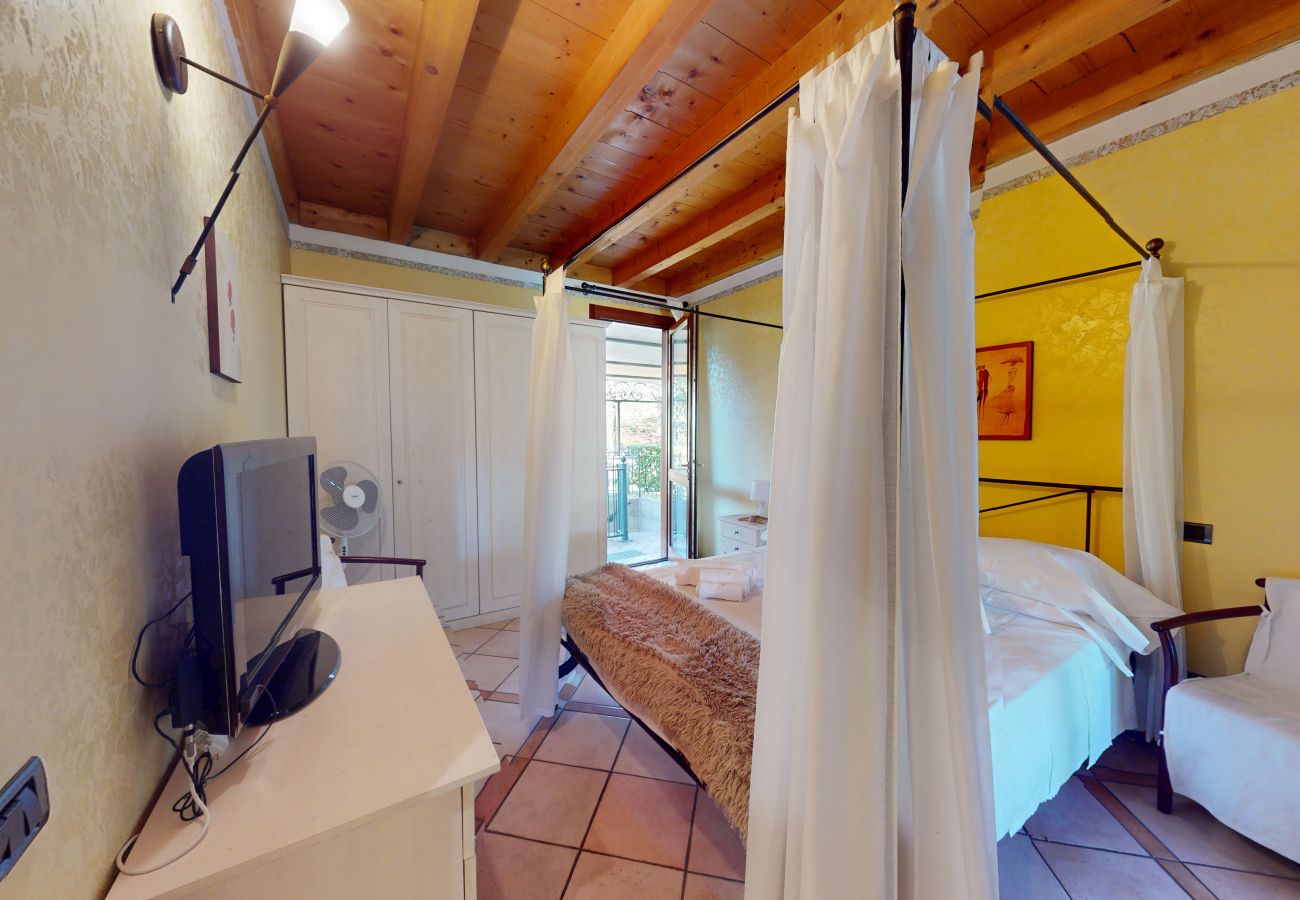 Ferienwohnung in Padenghe sul Garda - Garda Pleasure By Bookinggardalake