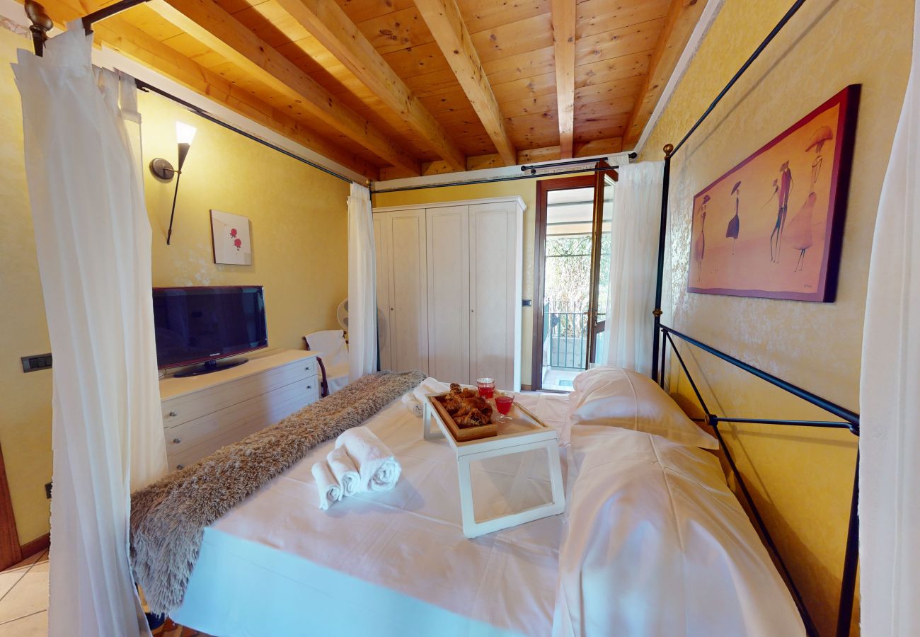 Ferienwohnung in Padenghe sul Garda - Garda Pleasure By Bookinggardalake