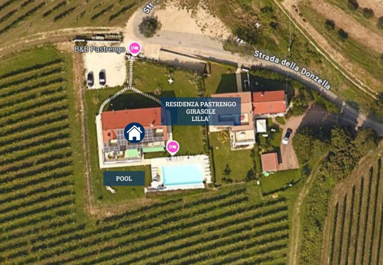 Ferienwohnung in Pastrengo - Residenza Pastrengo - Zweizimmerwohnung Lillà mit Pool und Terrasse
