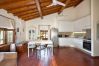 Ferienwohnung in Bardolino - Regarda - Wohnung Antico Convento, Residenz Paerno mit Pool und Tennis Ferienwohnung in Bardolino - Regarda - Wohnung Antico Convento, Residenz Paerno mit Pool und Tennis
