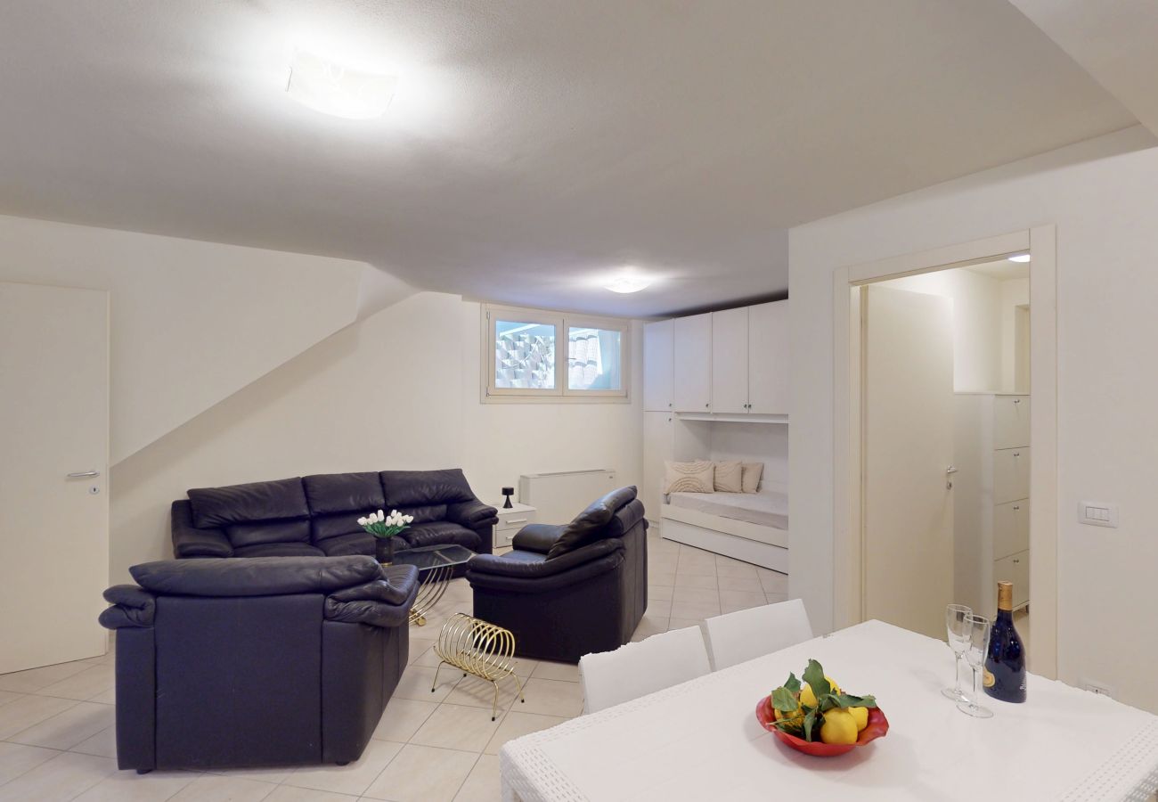 Villa in Manerba del Garda - Villa Dolcevita