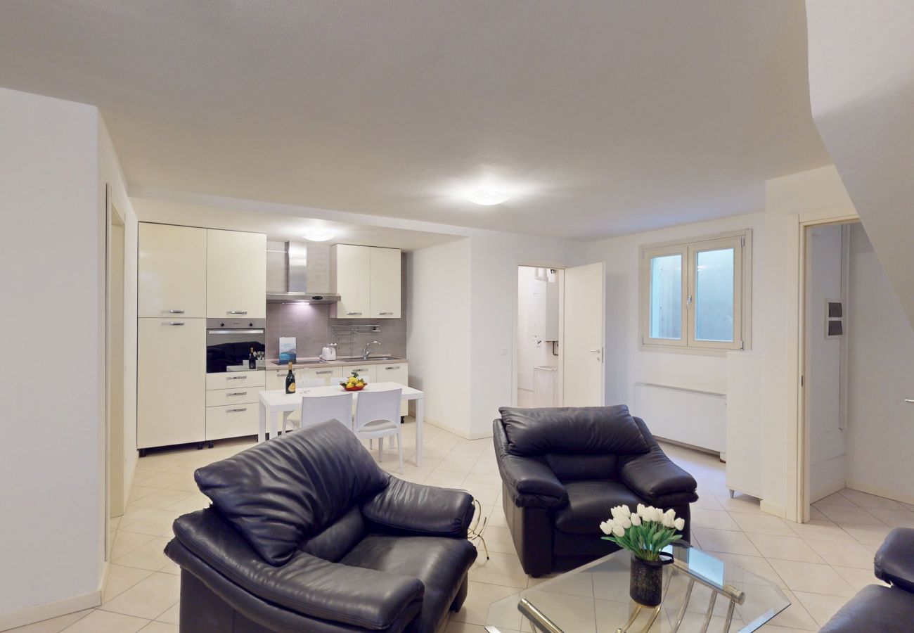 Villa in Manerba del Garda - Villa Dolcevita