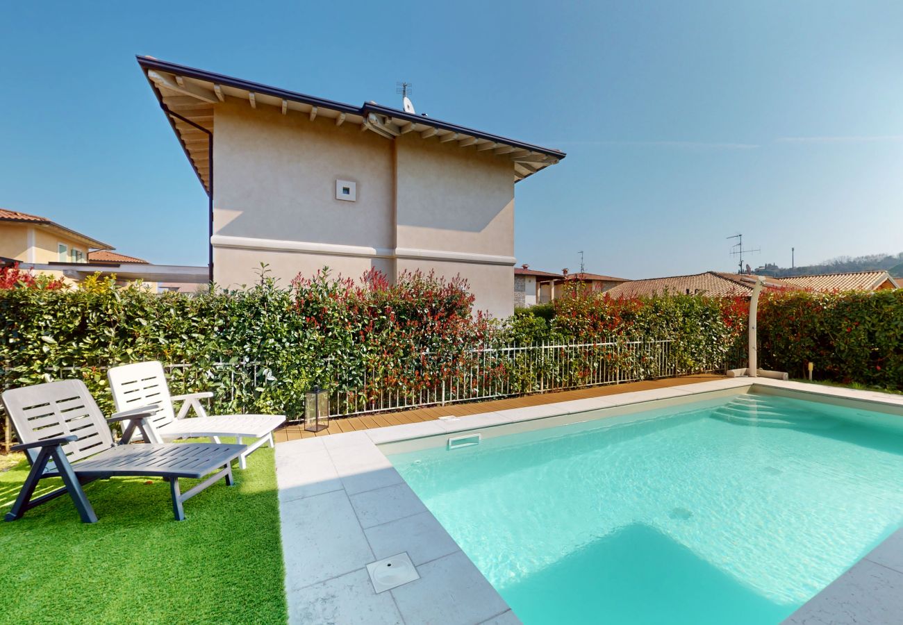 Villa in Manerba del Garda - Villa Dolcevita