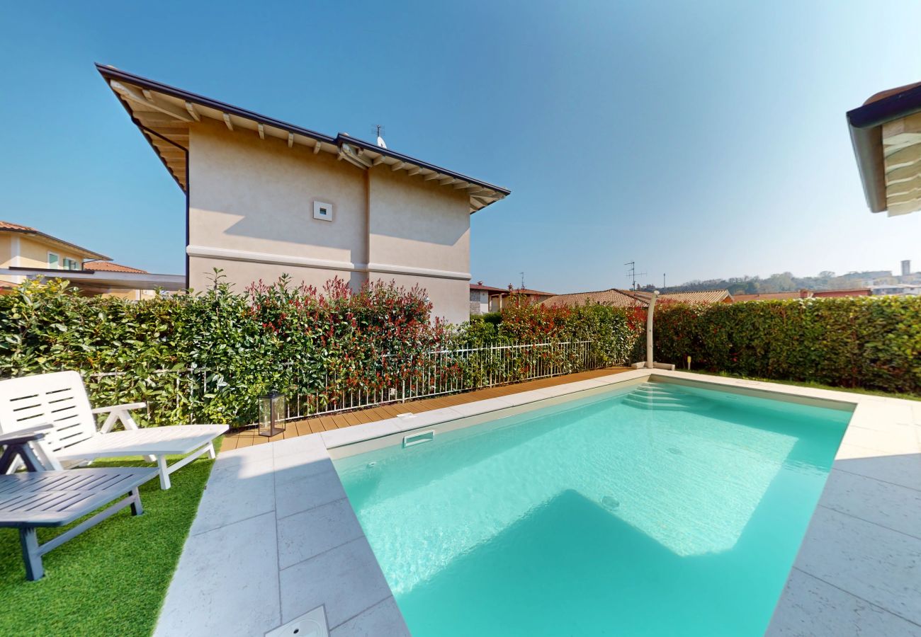 Villa in Manerba del Garda - Villa Dolcevita