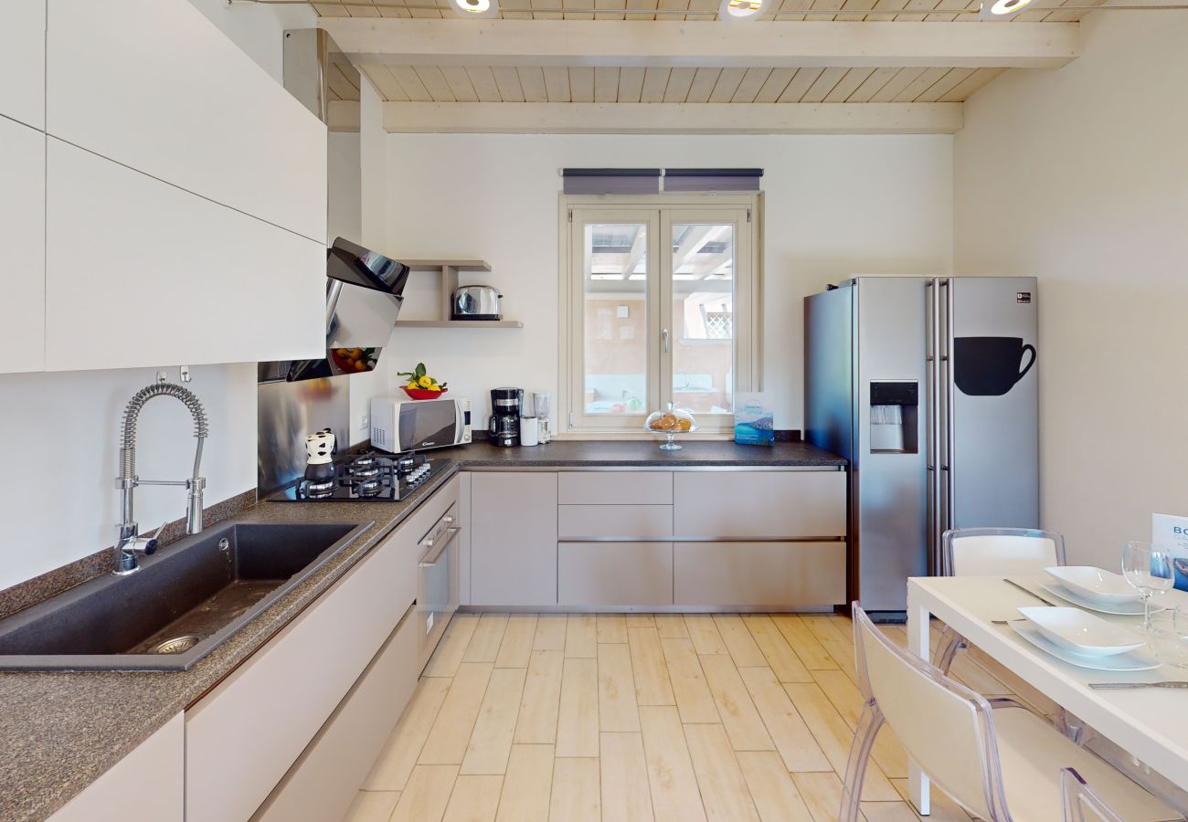 Villa in Manerba del Garda - Villa Dolcevita