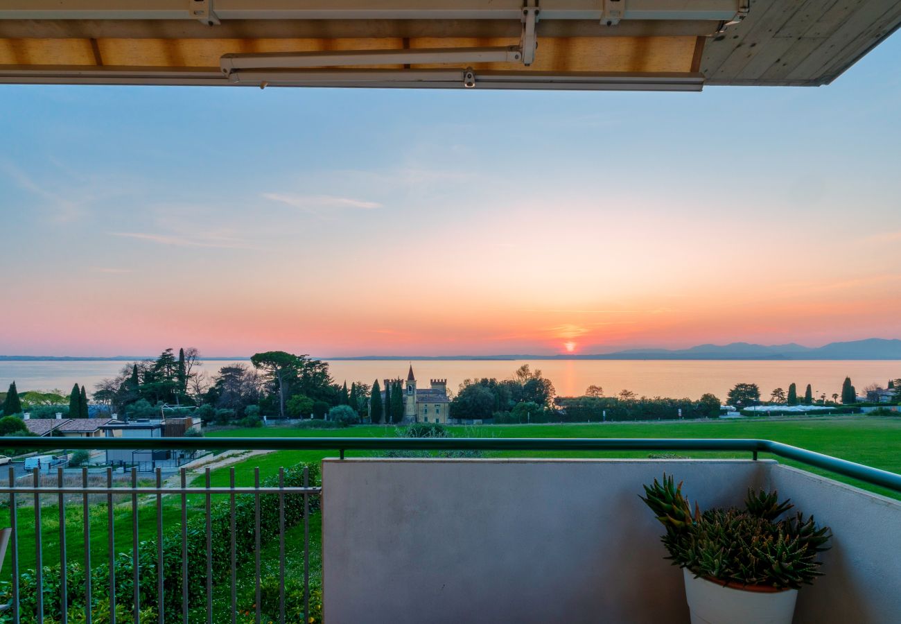 Ferienwohnung in Lazise - Regarda - Sogno View Wohnung mit Pool und Seeblick