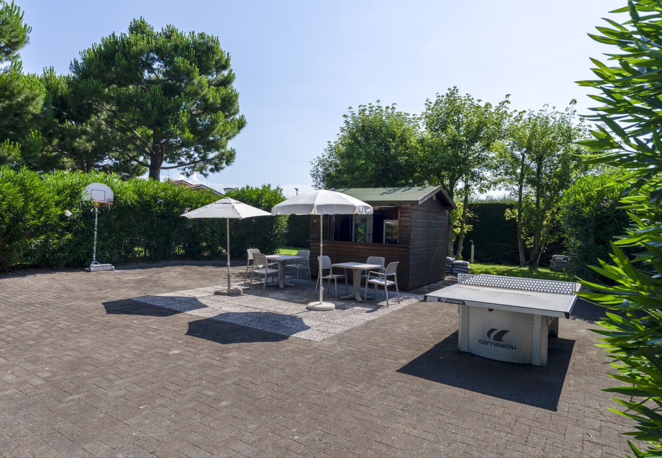 Ferienwohnung in Lazise - Regarda - Apple Apartment mit Pool und Carport