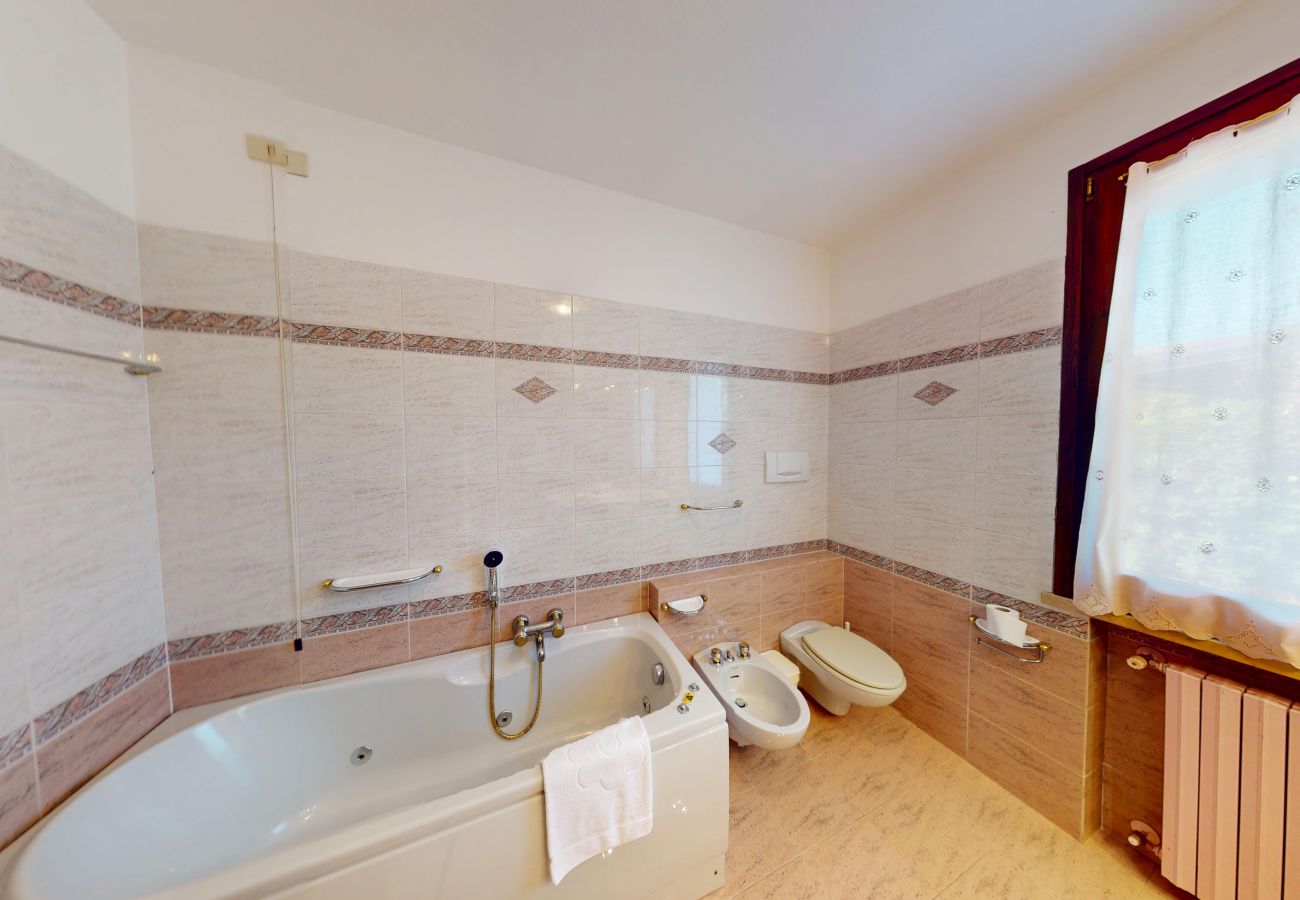 Villa in Manerba del Garda - casa arcoiris