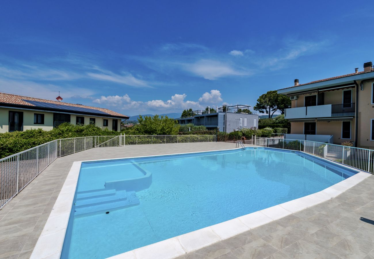 Ferienwohnung in Bardolino - Regarda - Emerald Wohnung neben Strand mit Pool