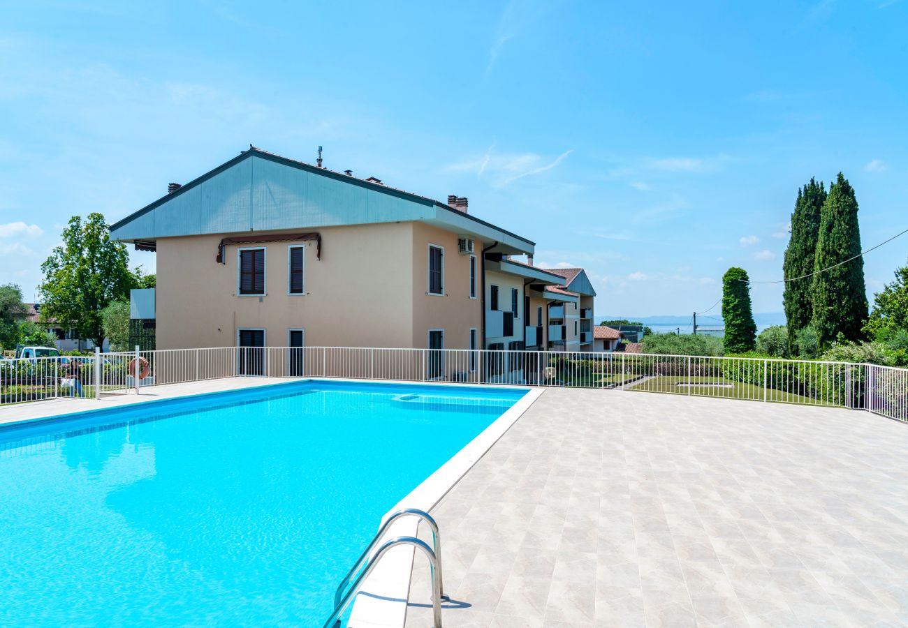Ferienwohnung in Bardolino - Regarda - Emerald Wohnung neben Strand mit Pool