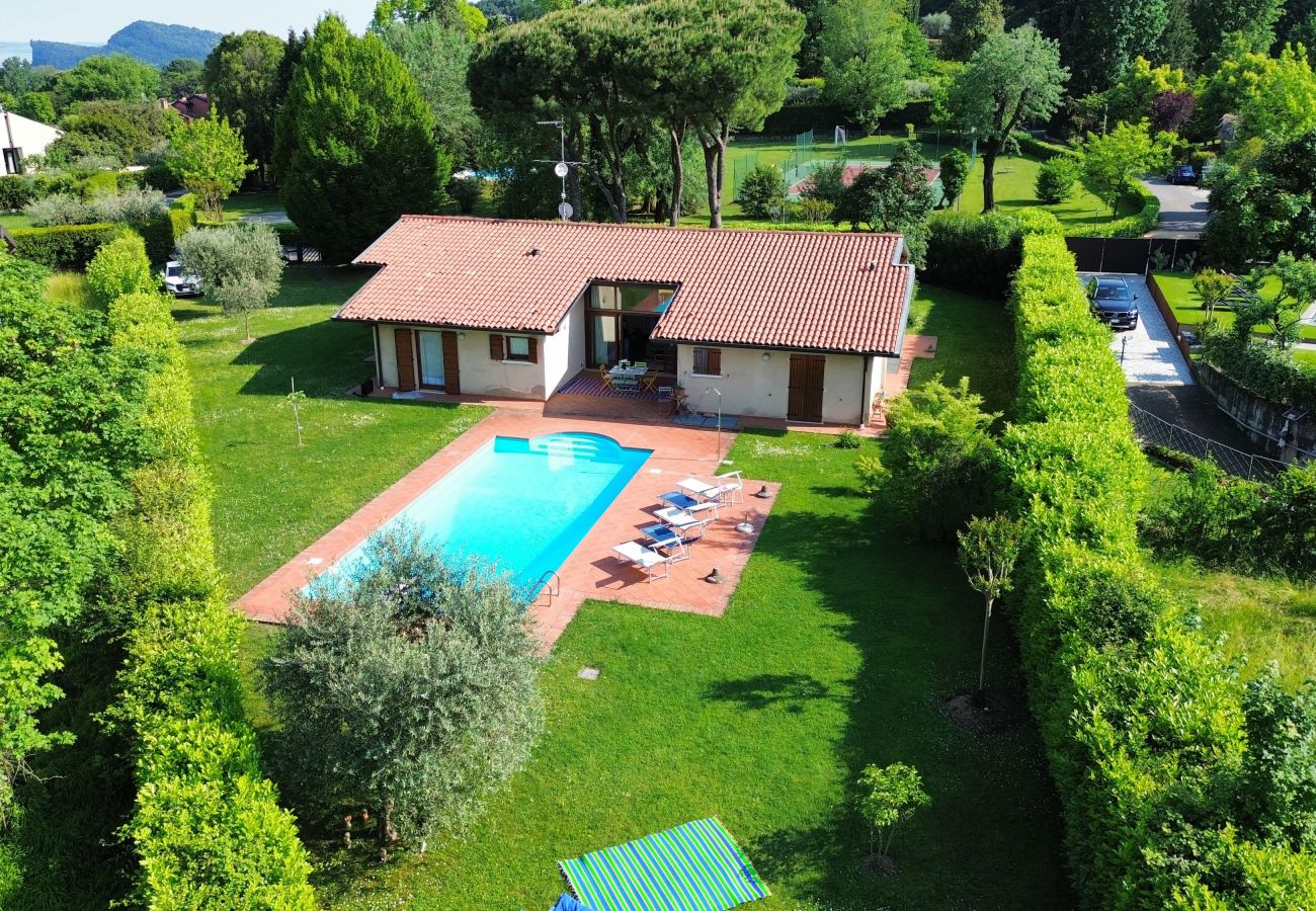 Villa in San Felice del Benaco - Villa Paradiso