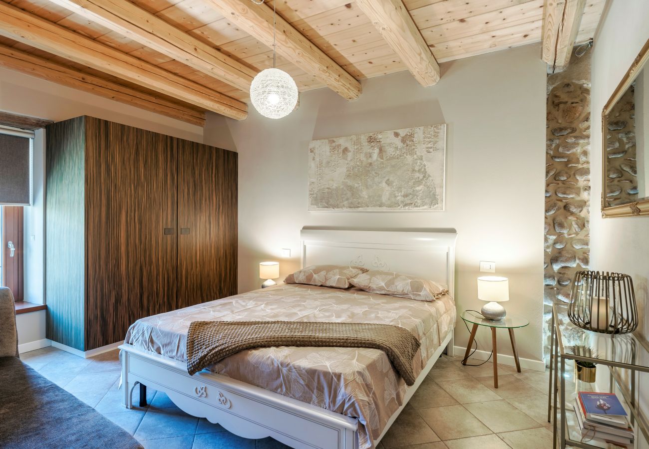 Studio in Castelnuovo del Garda - Corte Monteleone - Wohung mit 3 Zimmer und 3 Bäder