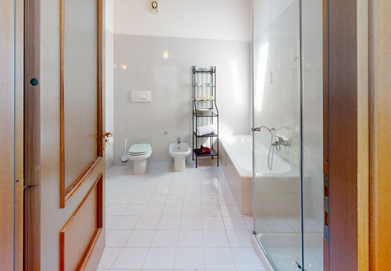 Ferienwohnung in San Felice del Benaco - Garda View by Bookinggardalake