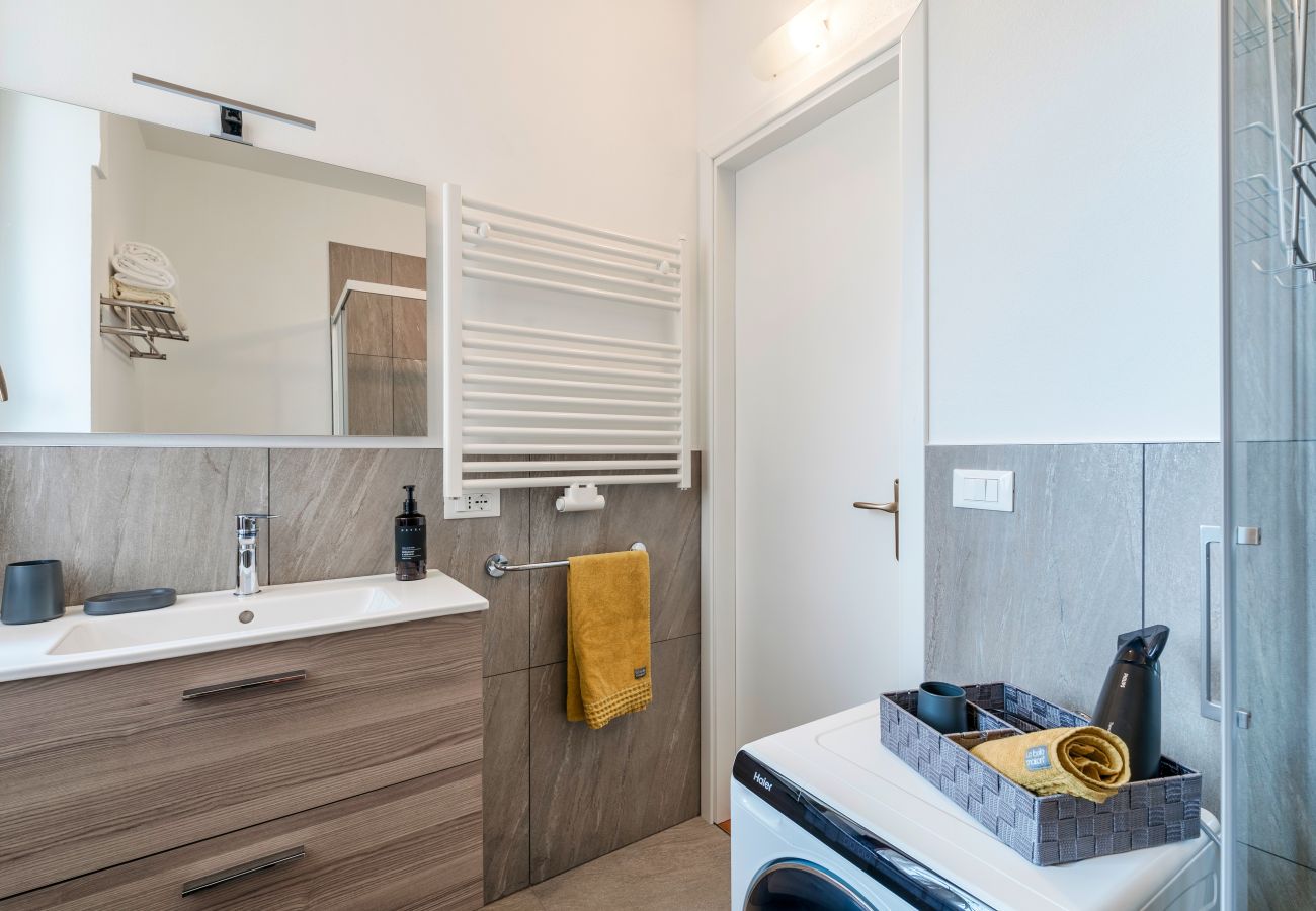Ferienwohnung in Lazise - Regarda - The Sun renovierte Wohnung mit Pool