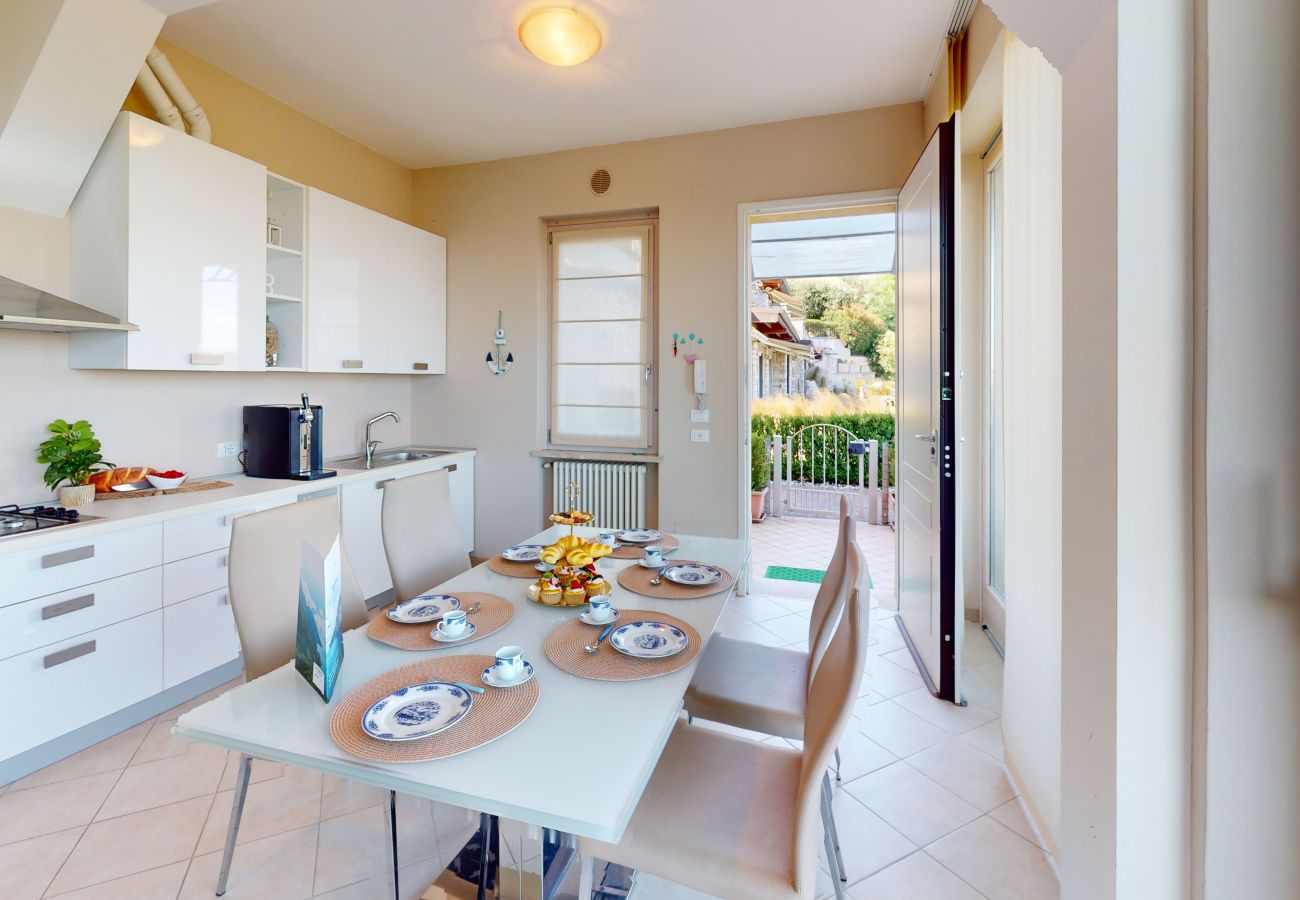 Ferienwohnung in Moniga del Garda - Horizon Apartment