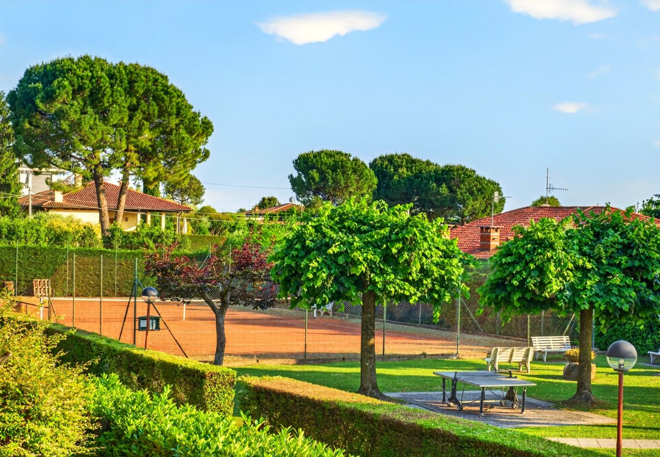 Ferienwohnung in Bardolino - Sunset Bardolino Apartment mit Seeblick, Pool, Tennisplatz