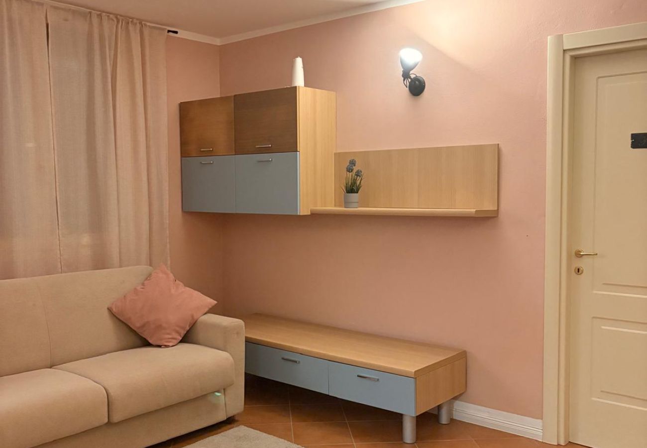 Ferienwohnung in Manerba del Garda - Borgo del Torchio F1